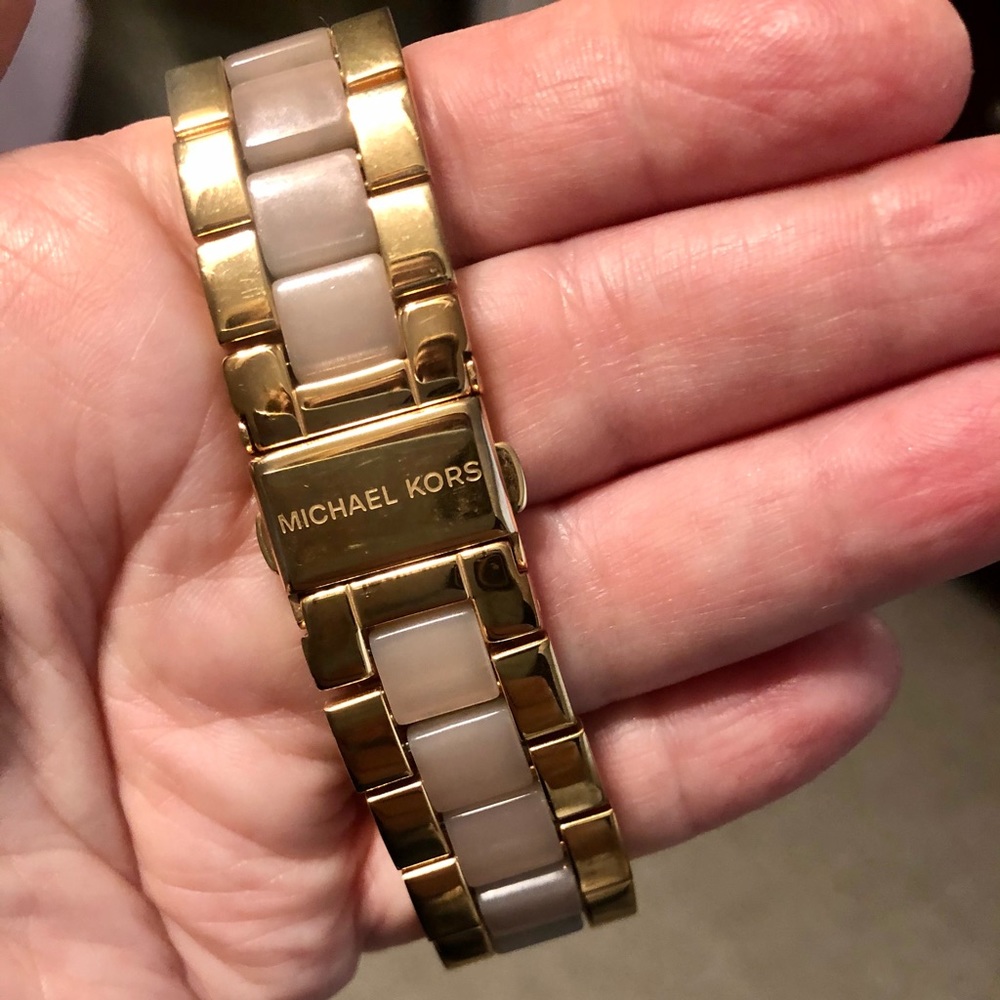 Michael Kors Ladies Watch - Picture 8 of 12